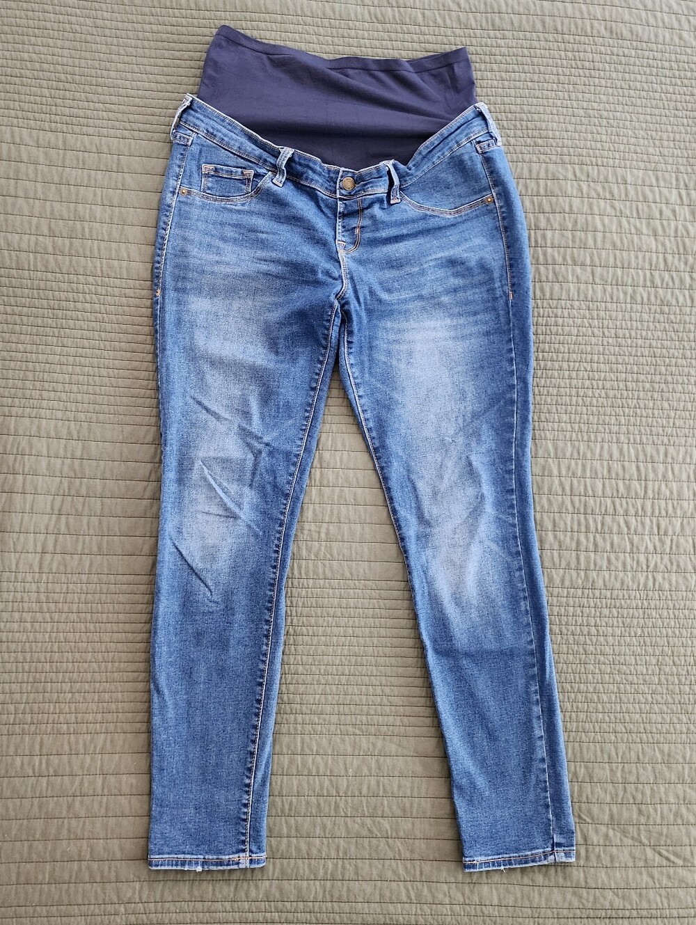 Maternity Rockstar Skinny Jeans